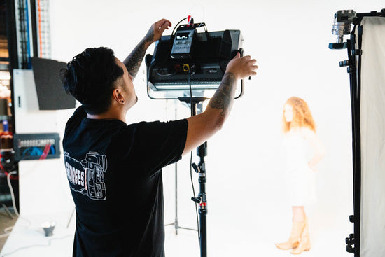Hieu controlling Aputure Nova P300C