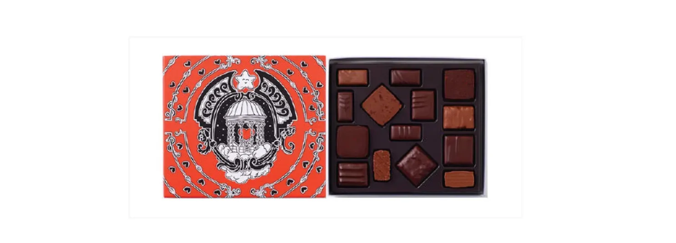 ピエールエルメのバレンタイン限定のパッケージデザイン